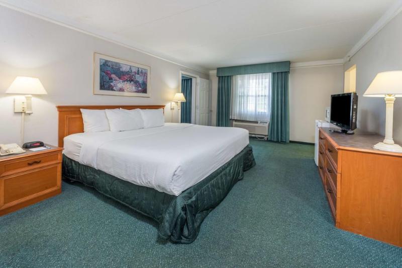 hotel Baymont Inn & Suites Hazelwood St. Louis Airport