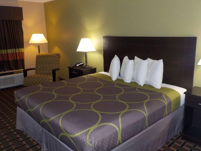 hotel Knights Inn Lenoir City