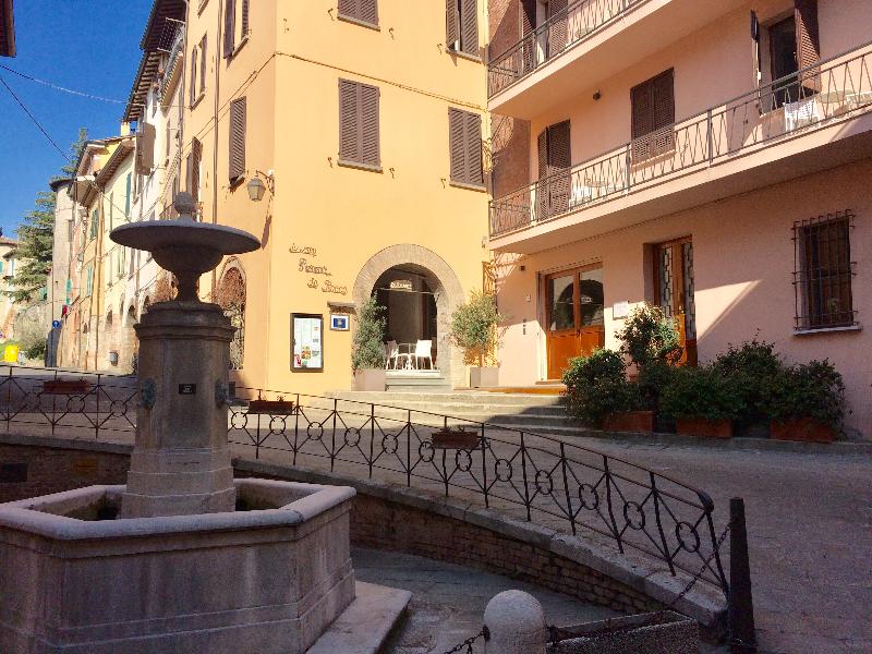 hotel Albergo La Rocca