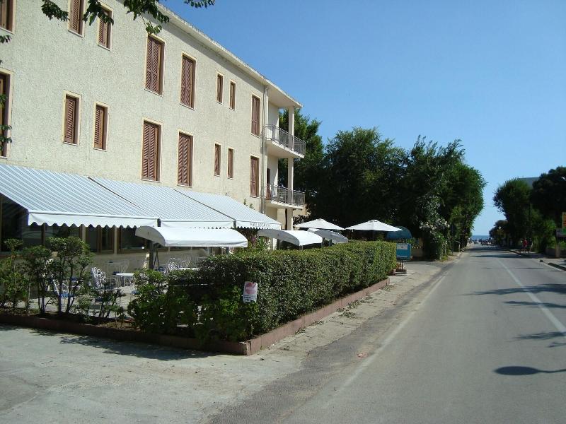 hotel Hotel Sandalyon