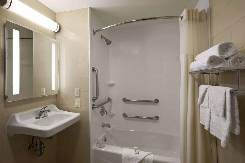 Fotos Hotel Wingate By Wyndham Jamaica Ny/ Airtrain Jfk