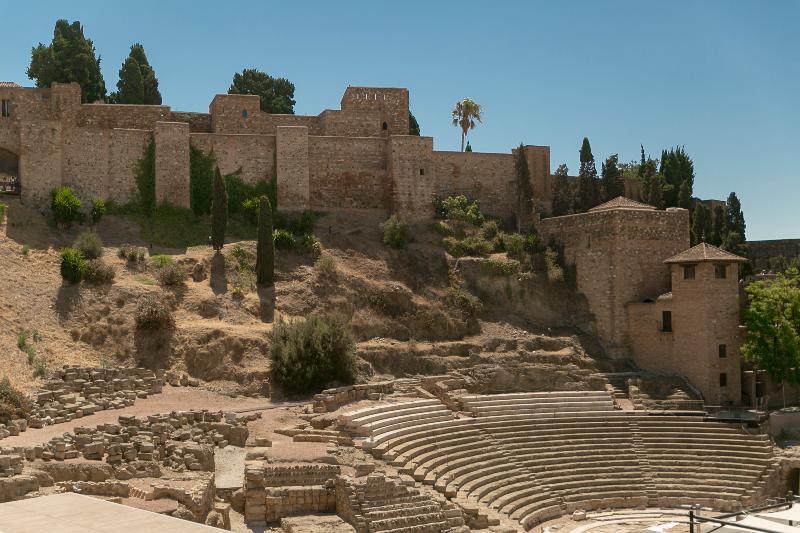 viviendas Aparatamentos Suites Teatro