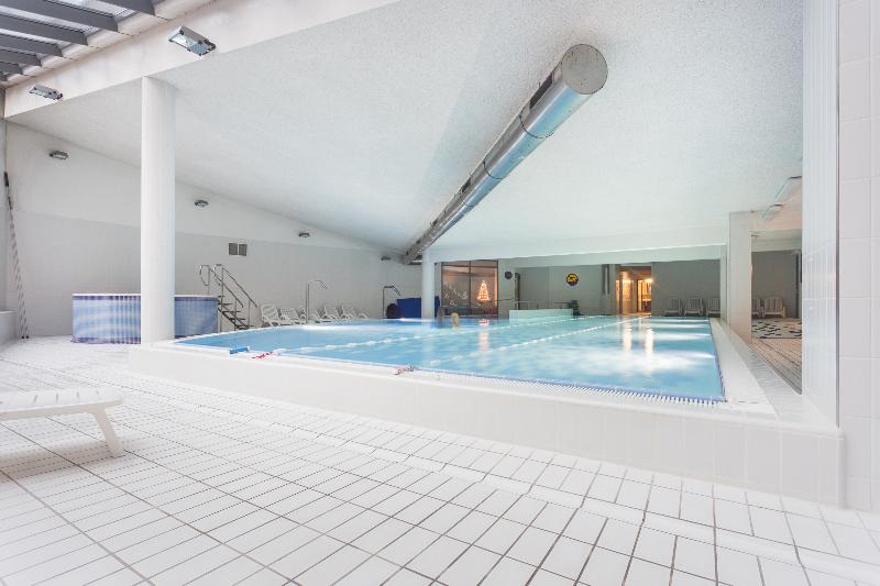 hotel Inpoint Luxury City Center Pool & Gym Apartments