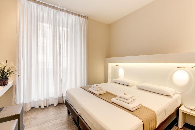 hotel Ecce Roma Suites