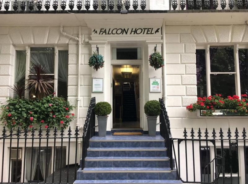 hotel Falcon Hotel