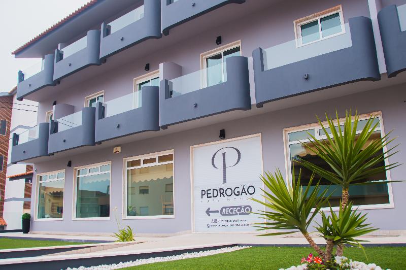 casa Pedrogo Guesthouse