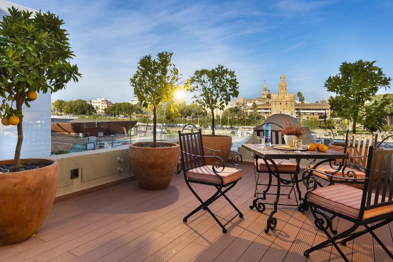 hotel Casa Del Poeta Triana Suite & Homes Seville